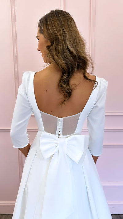Long Sleeve ballgown Wedding dress 
