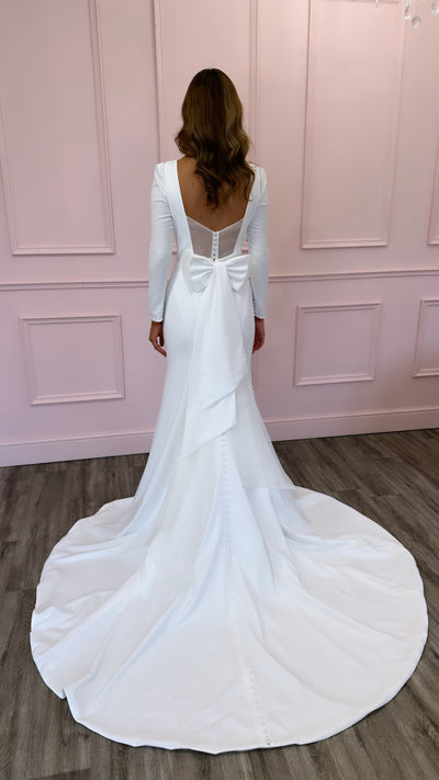 Simple Long Sleeve Wedding Dress
