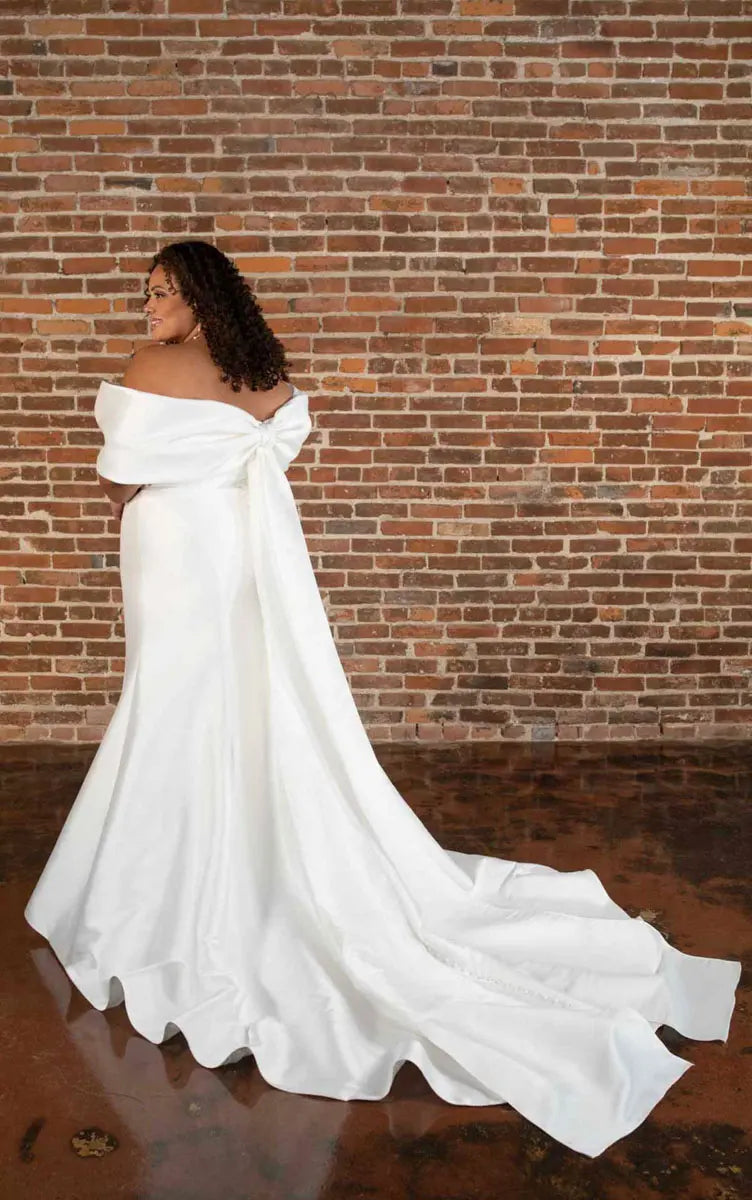 Bow back simple plus size wedding dress