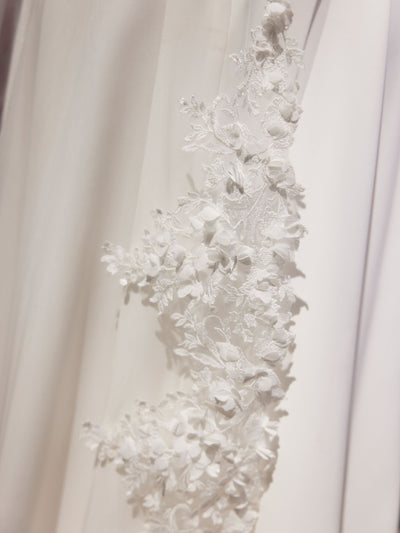 Amber Floral Lace Edge Veil 280cm (s514)