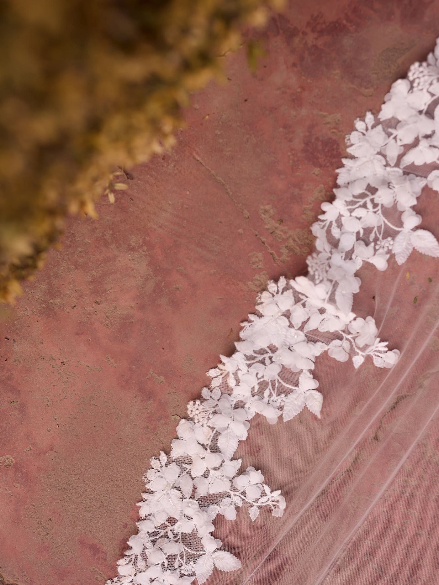 Bobbie Detailed Lace Veil S533