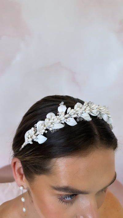 Ivy Luxury Pearl Hair Band