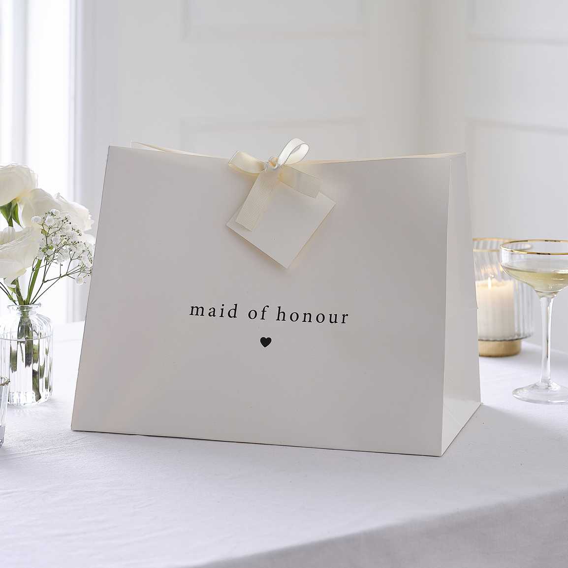 White Maid Of Honour gift bag
