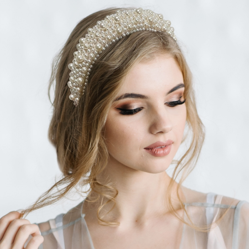 Layna Luxury Pearl Hair Band