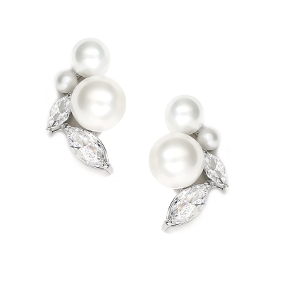 Raina Pearls Earrings