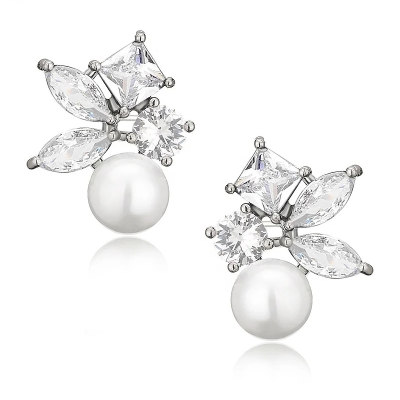 Lumi Pearl Earrings