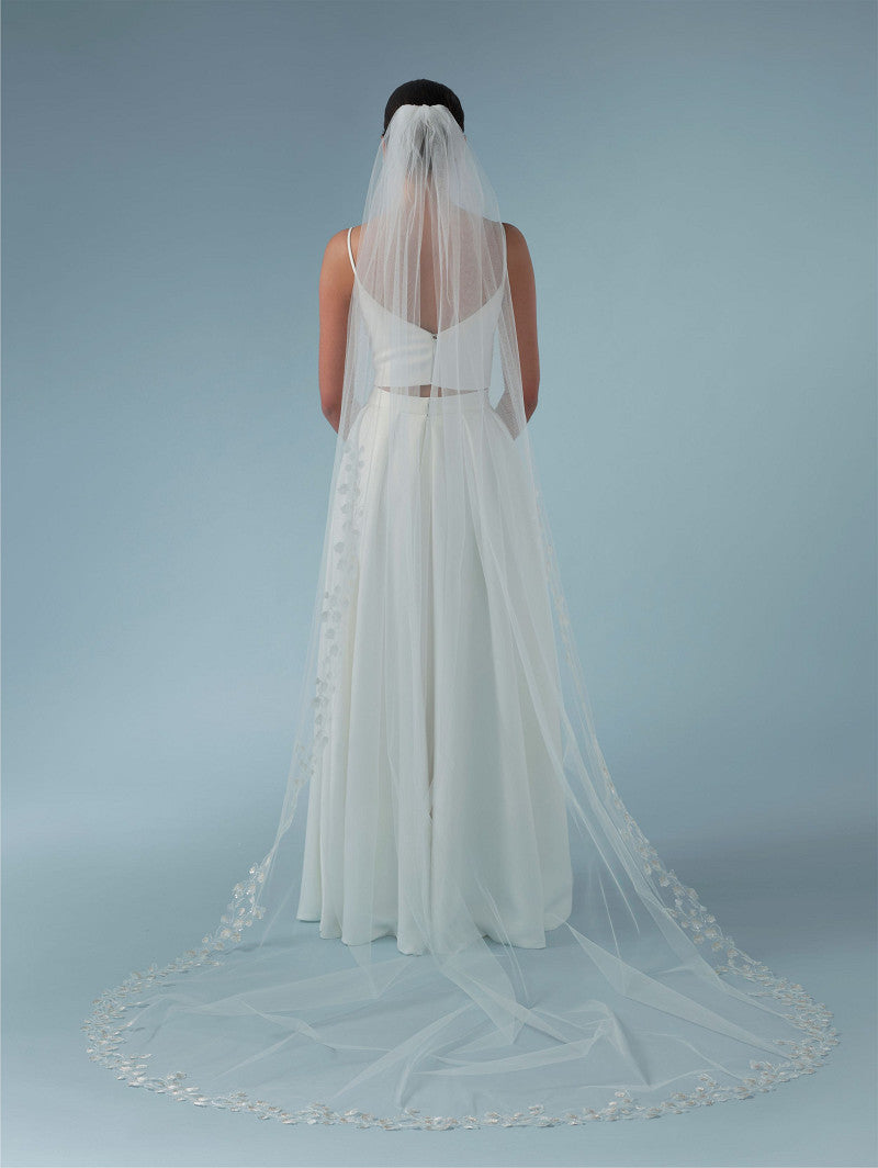 June Lace Edge Veil S448