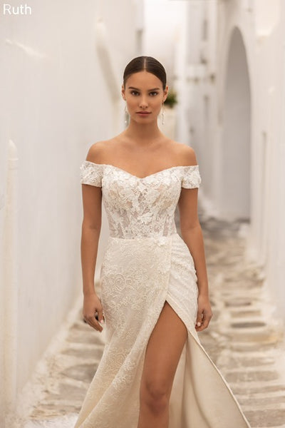 off the rack wedding dress, sale wedding dress