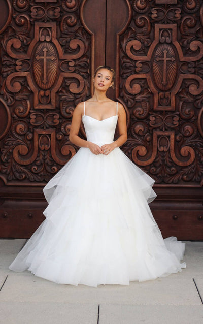 Simple Plus Size Wedding Dress with organza ruffles