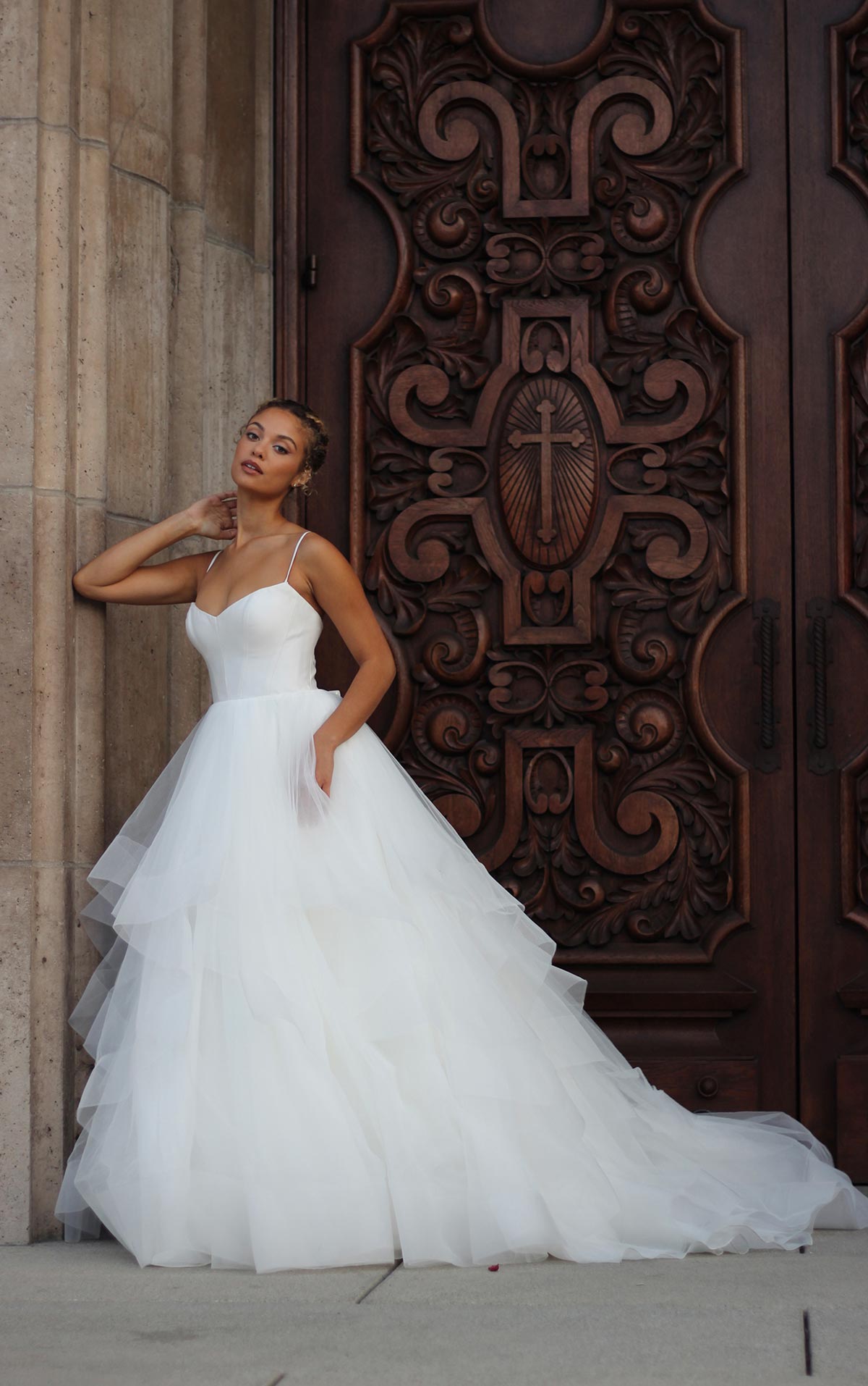 Simple tulle Wedding Dress - off the peg wedding gown