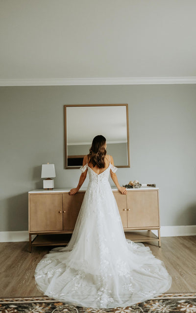 Lace Wedding Dress - Off the rack