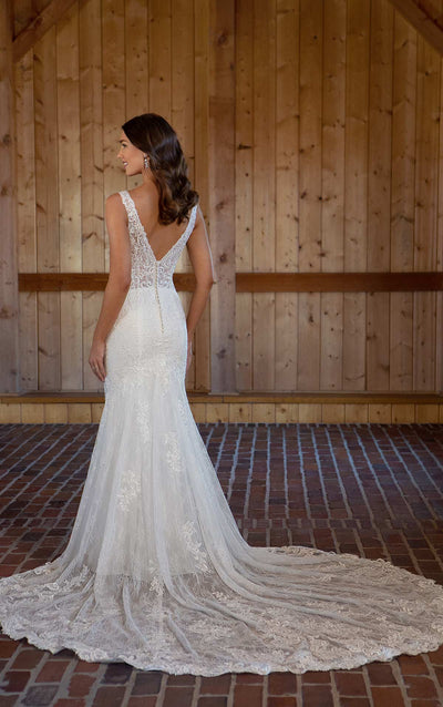 Lace Fit and Flare wedding dress - off the peg wedding dress