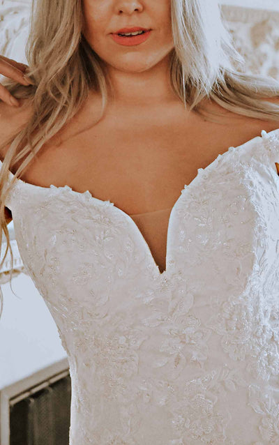 Sweetheart Off the Shoulder Plus Size Wedding Gown
