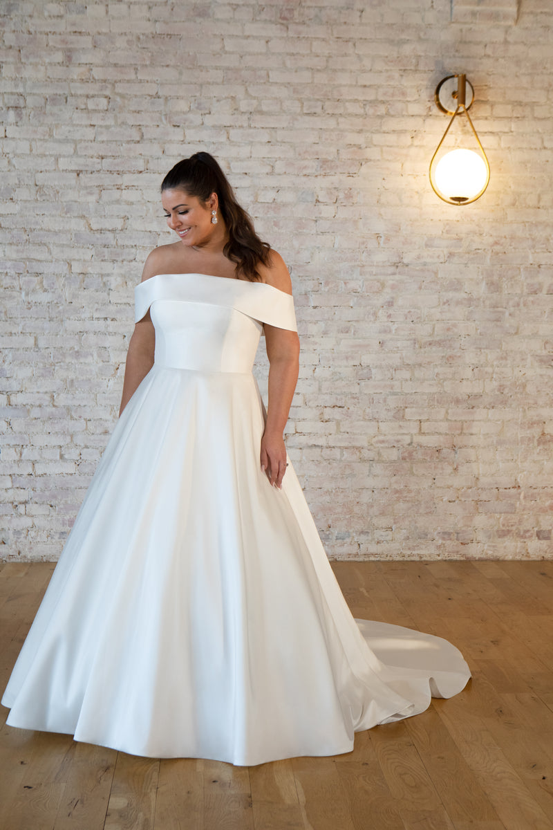 Plus size Off the shoulder Wedding Dress - off the rack wedding dress