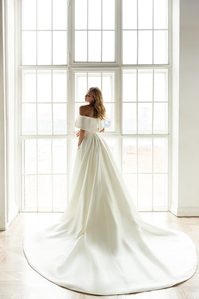Fitted Plus Size Wedding Dress with overskirt